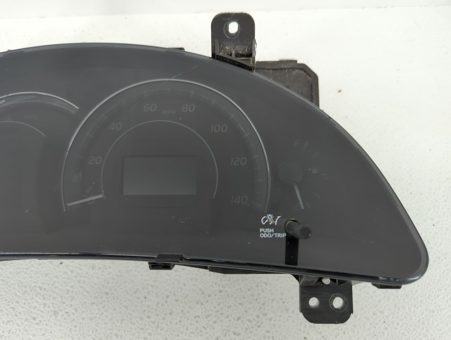 2010-2011 Toyota Camry Instrument Cluster Speedometer Gauges P/N:83800-06J50-00 Fits Fits 2010 2011 OEM Used Auto Parts - Oe