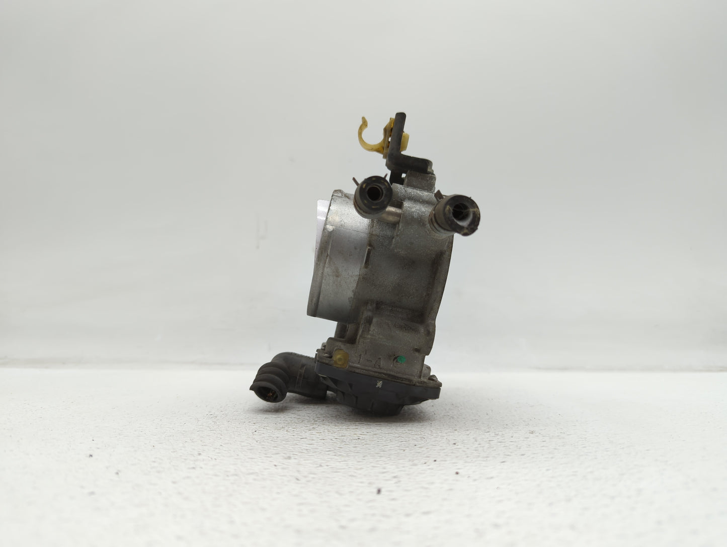 2010-2017 Toyota Camry Throttle Body P/N:22030-36010 22030-0V010 Fits Fits 2009 2010 2011 2012 2013 2014 2015 2016 2017 2018