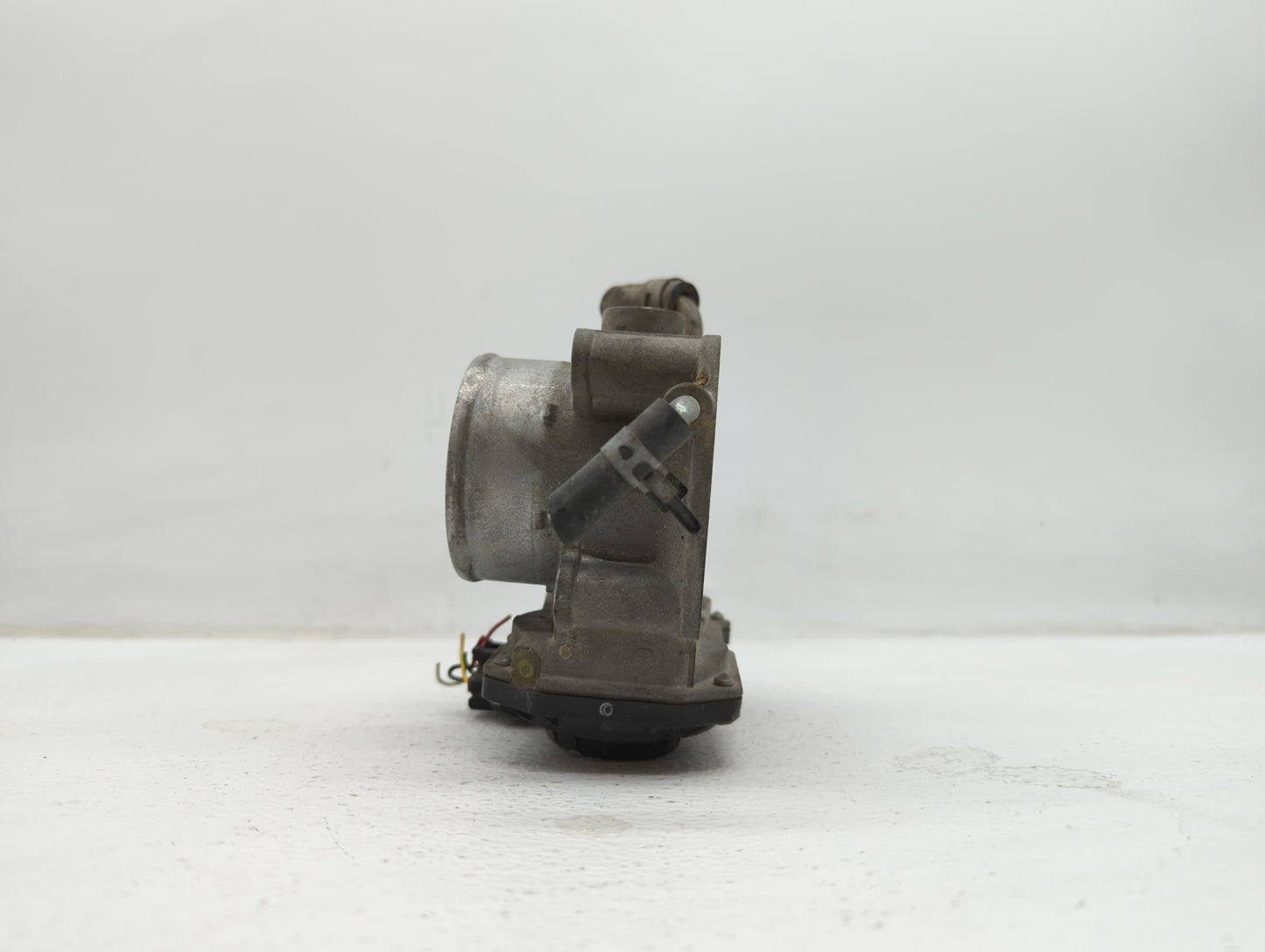 2007-2011 Toyota Camry Throttle Body P/N:22030-0H031 22030-28071 Fits Fits 2006 2007 2008 2009 2010 2011 2012 2013 2014 2015