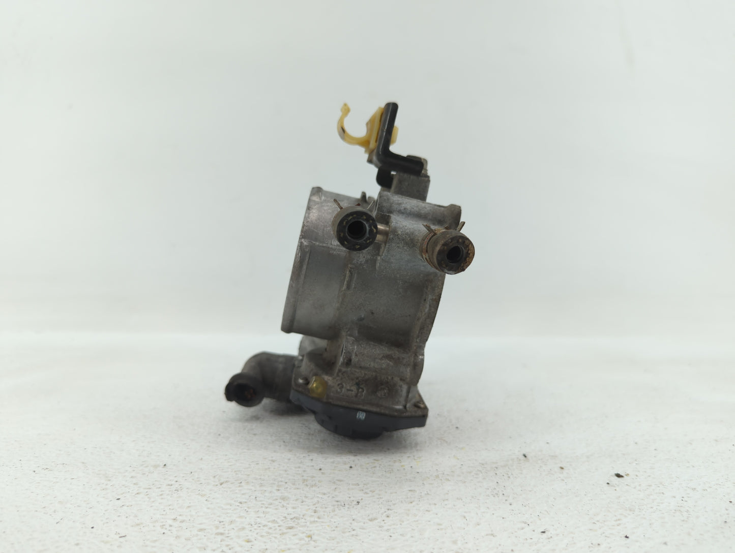 2010-2017 Toyota Camry Throttle Body P/N:22030-36010 22030-0V010 Fits Fits 2009 2010 2011 2012 2013 2014 2015 2016 2017 2018