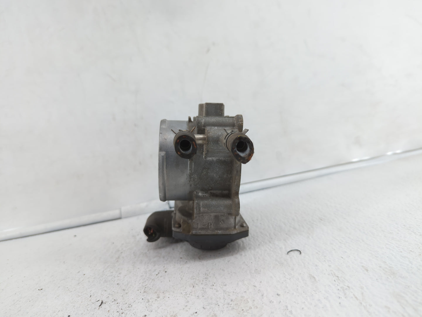 2010-2017 Toyota Camry Throttle Body P/N:22030-36010 22030-0V010 Fits Fits 2009 2010 2011 2012 2013 2014 2015 2016 2017 2018