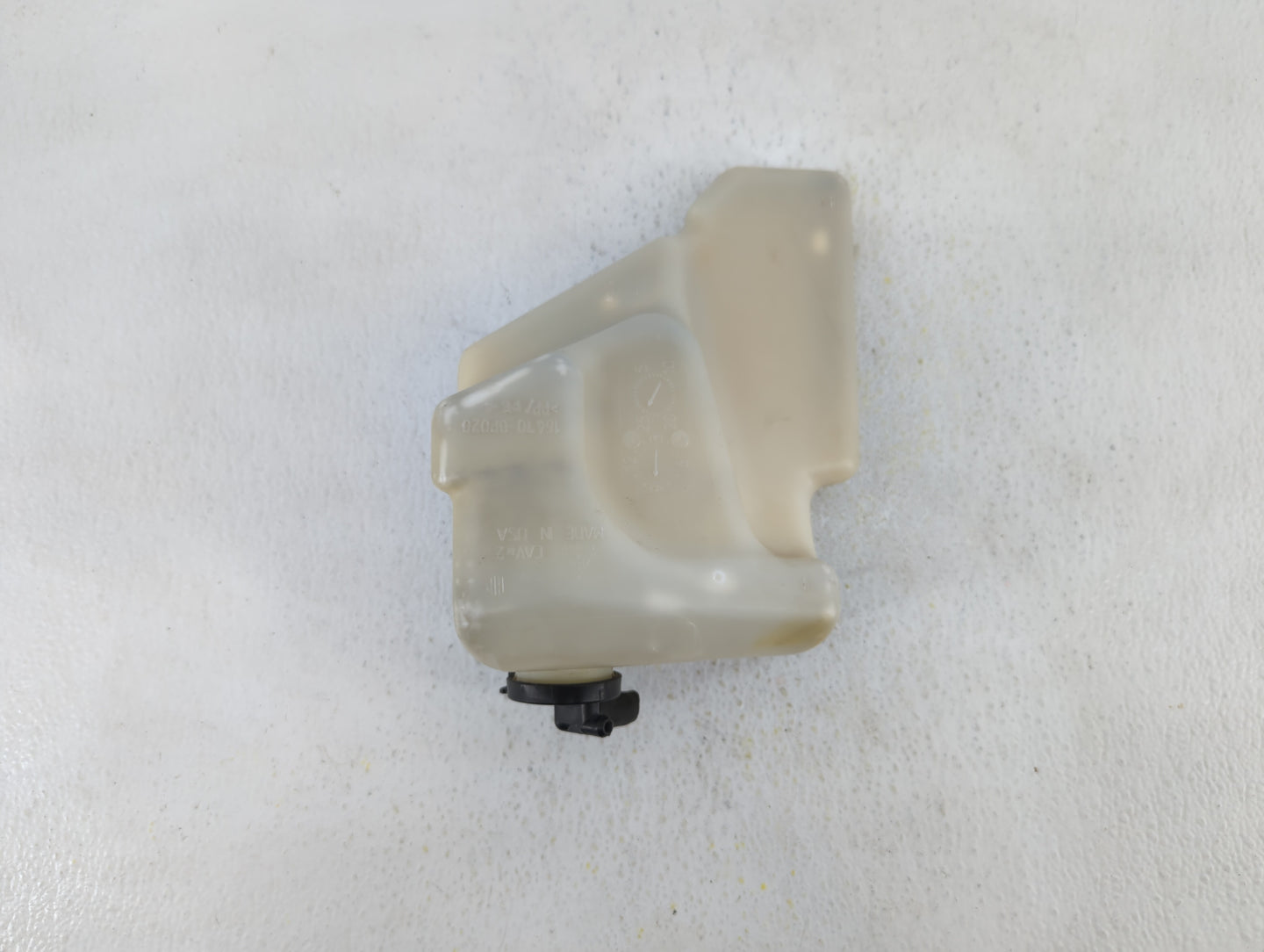 2007-2011 Toyota Camry Radiator Coolant Overflow Expansion Tank Bottle - Oemusedautoparts1.com