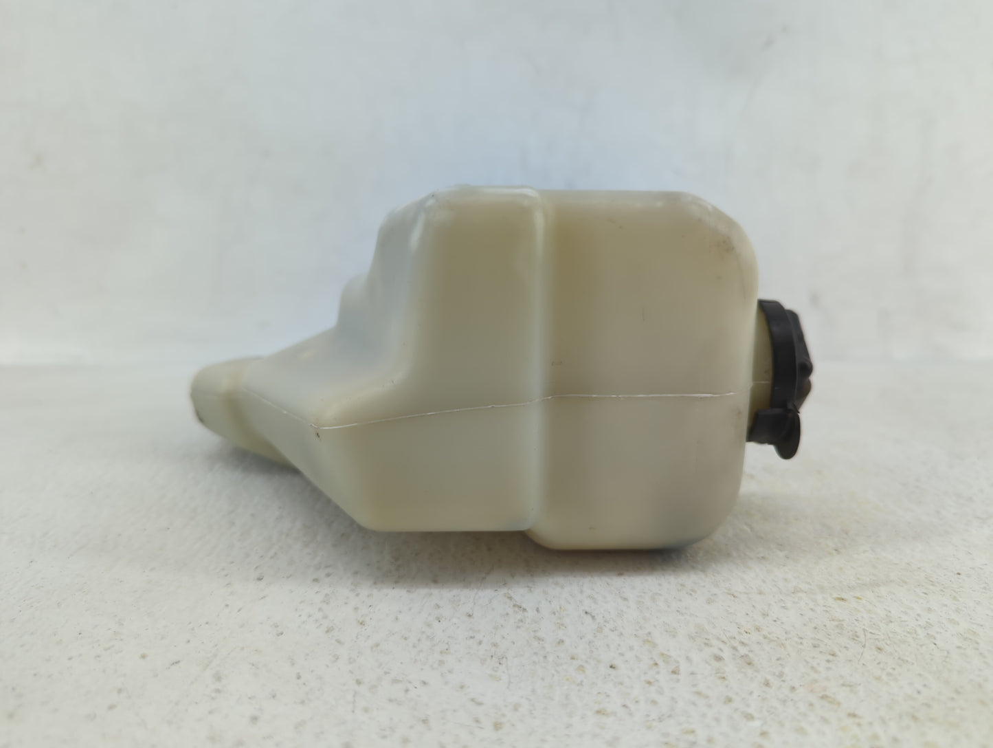 2007-2011 Toyota Camry Radiator Coolant Overflow Expansion Tank Bottle - Oemusedautoparts1.com
