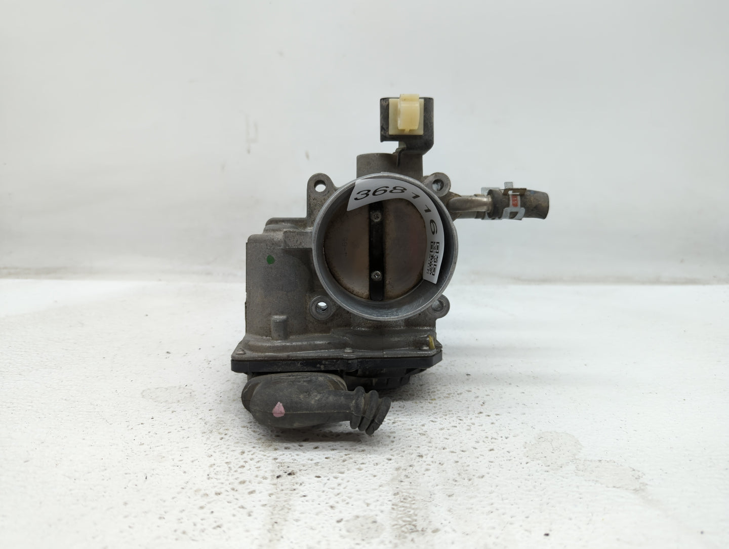 2010 Toyota Camry Throttle Body Fits Fits 2009 2011 OEM Used Auto Parts - Oemusedautoparts1.com