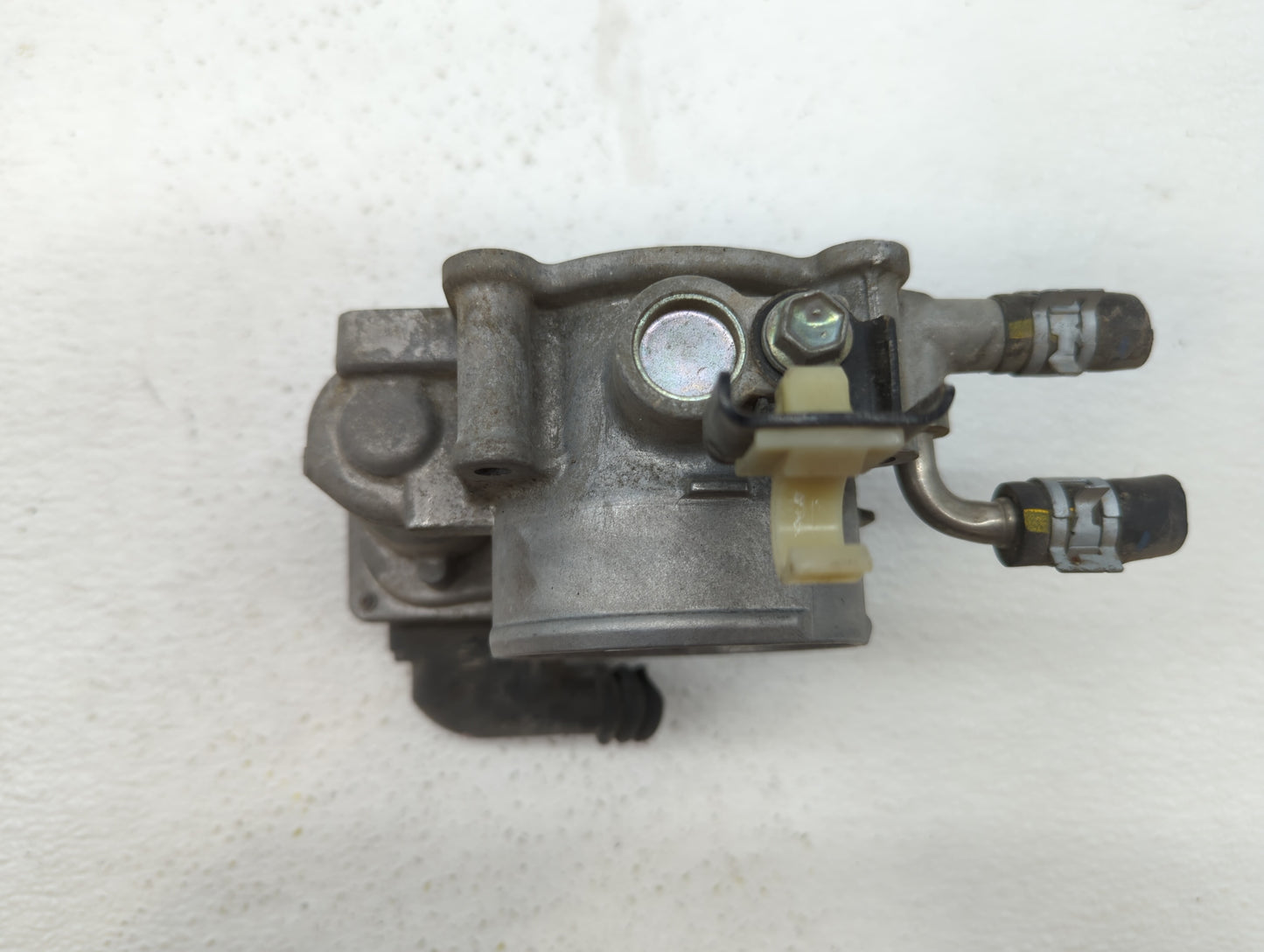 2010 Toyota Camry Throttle Body Fits Fits 2009 2011 OEM Used Auto Parts - Oemusedautoparts1.com
