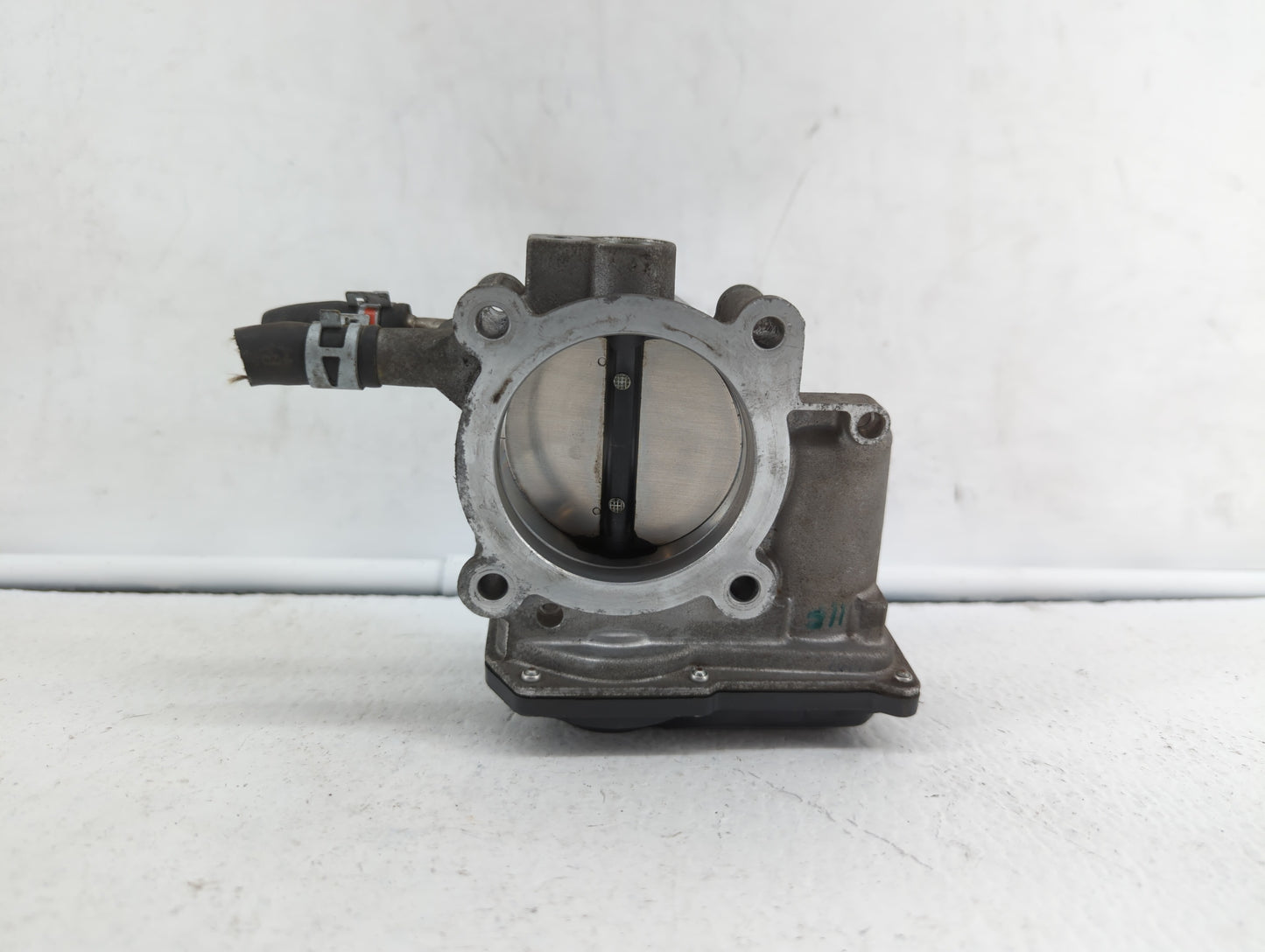 2010-2017 Toyota Camry Throttle Body P/N:22030-36010 22030-0V010 Fits Fits 2009 2010 2011 2012 2013 2014 2015 2016 2017 2018