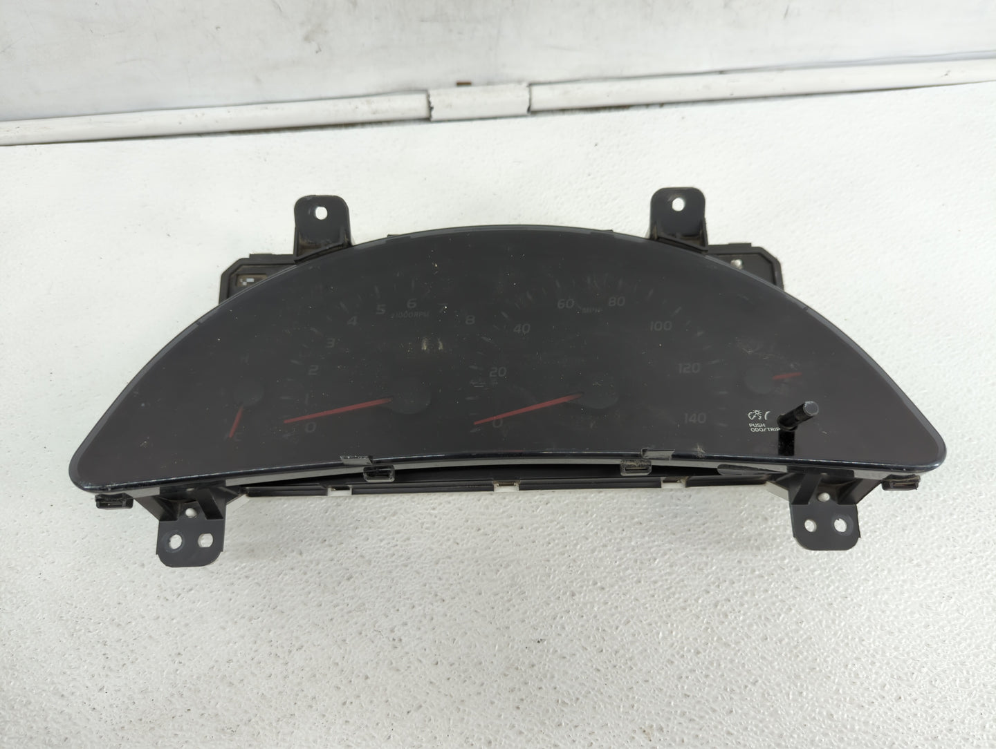 2010-2011 Toyota Camry Instrument Cluster Speedometer Gauges P/N:83800-06V10-00 83800-06V20 Fits Fits 2010 2011 OEM Used Aut