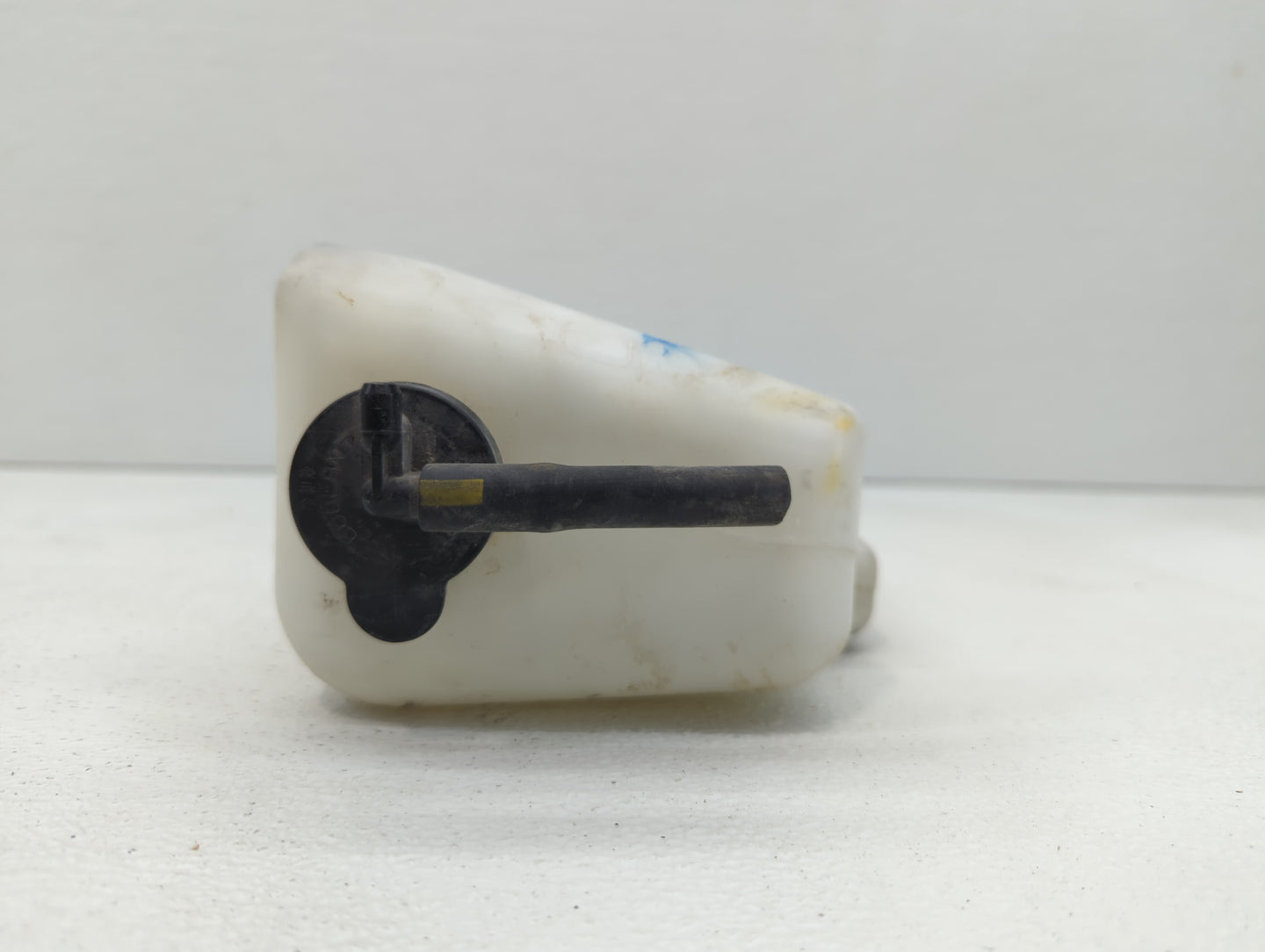 2007-2011 Toyota Camry Radiator Coolant Overflow Expansion Tank Bottle 414168 - Oemusedautoparts1.com