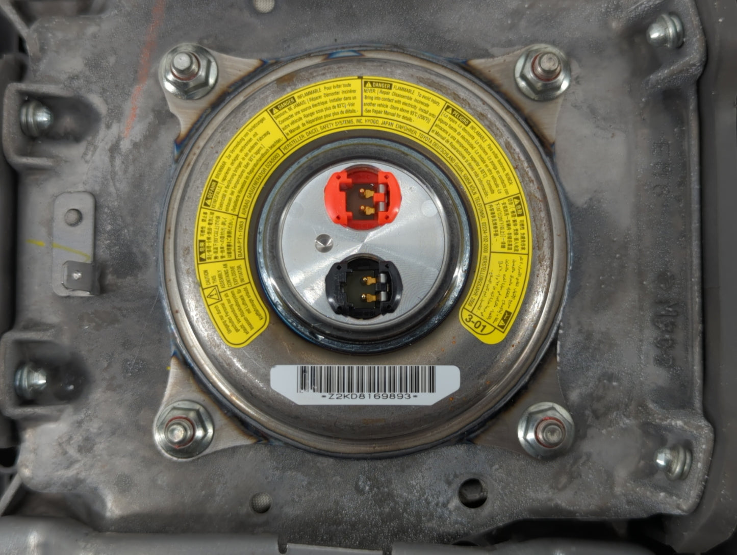 2007-2011 Toyota Camry Air Bag Driver Left Steering Wheel Mounted Fits Fits 2007 2008 2009 2010 2011 OEM Used Auto Parts - O