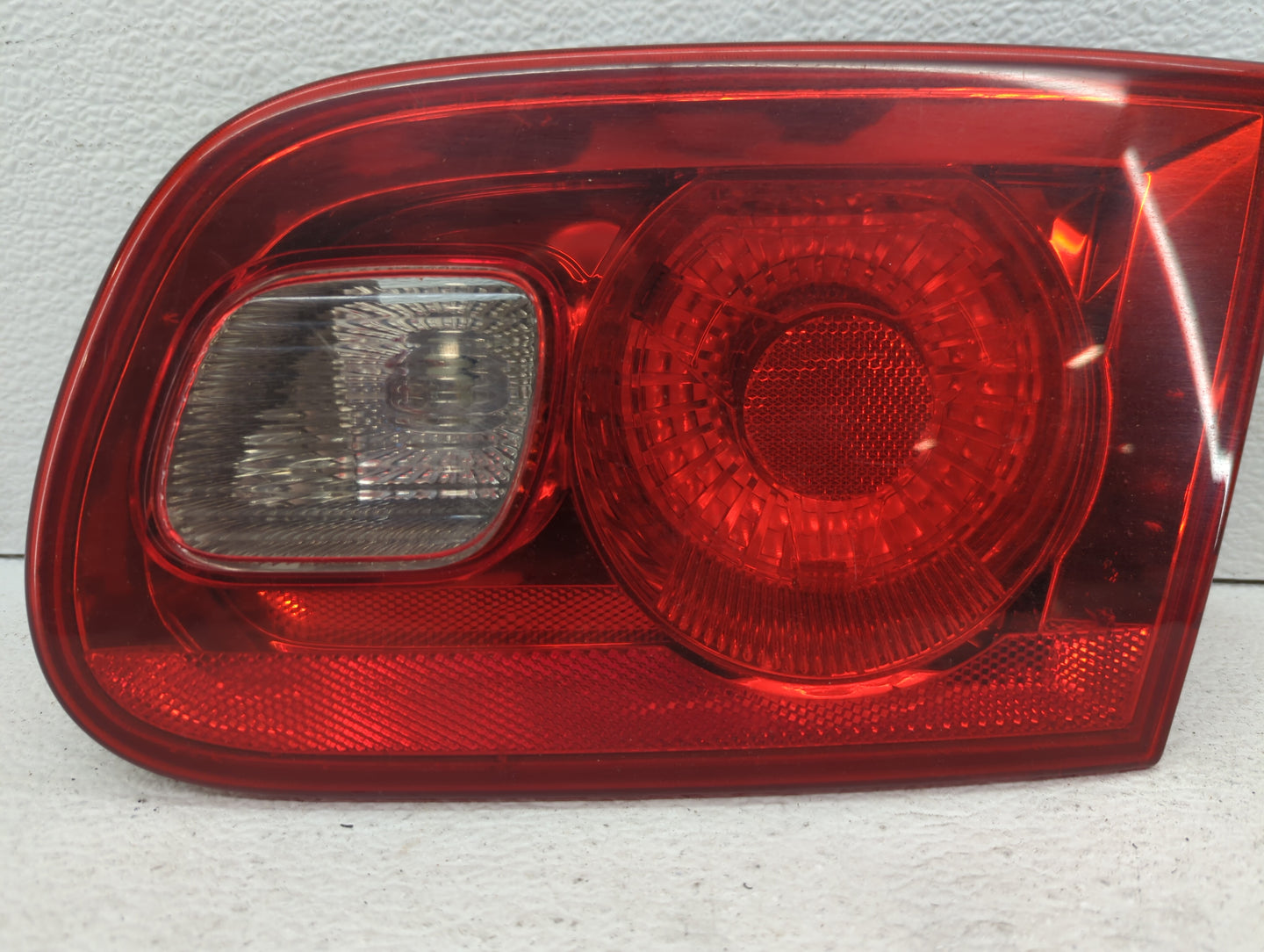 2010-2011 Toyota Camry Tail Light Assembly Driver Left OEM P/N:25754856 Fits Fits 2010 2011 OEM Used Auto Parts - Oemusedaut