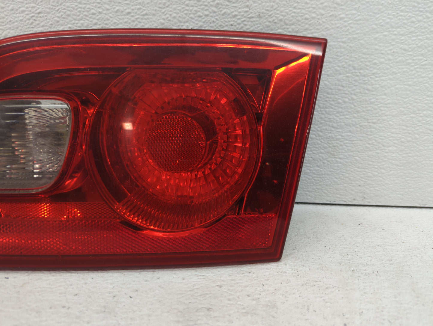 2010-2011 Toyota Camry Tail Light Assembly Driver Left OEM P/N:25754856 Fits Fits 2010 2011 OEM Used Auto Parts - Oemusedaut
