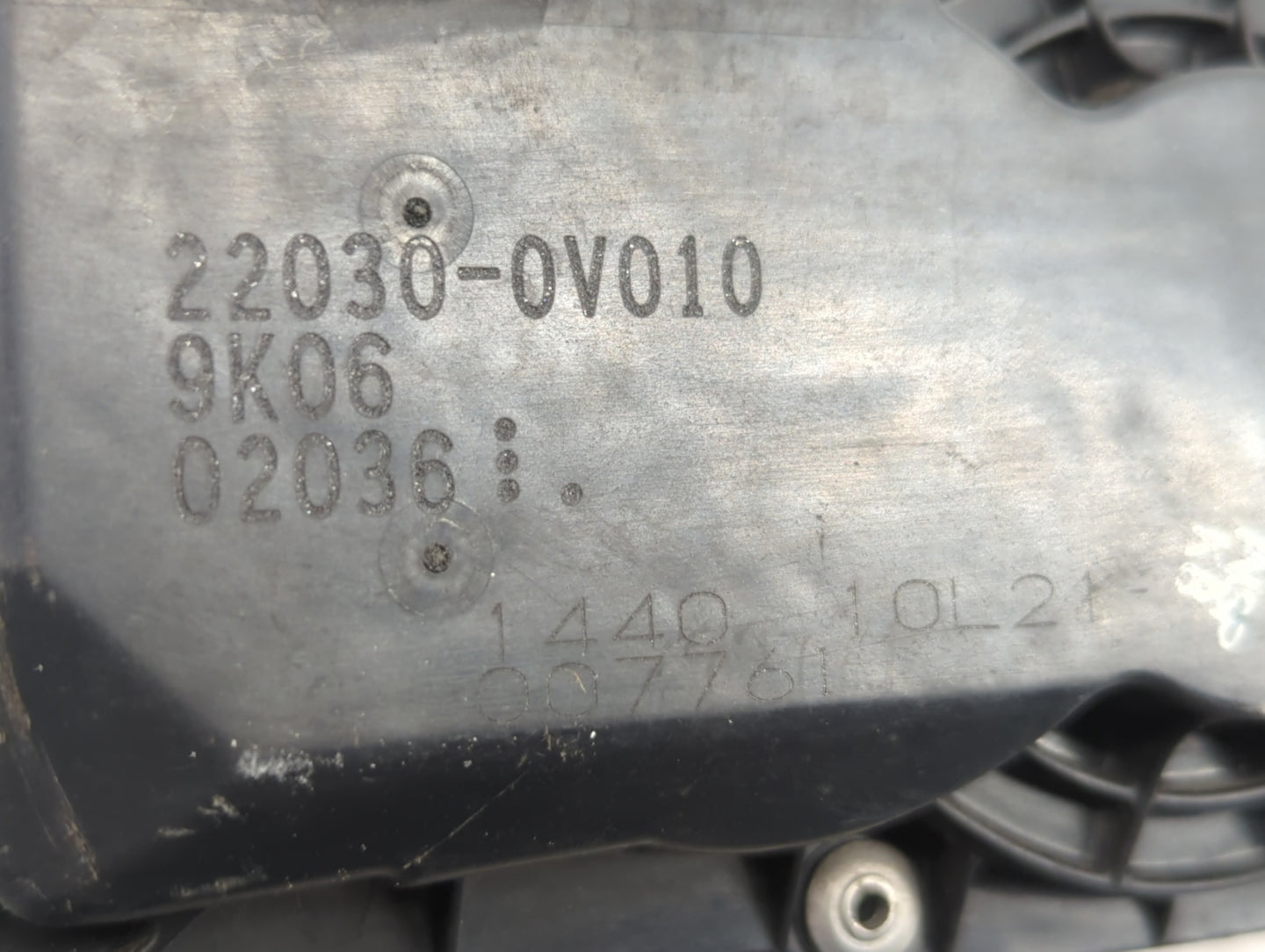 2010-2017 Toyota Camry Throttle Body P/N:22030-0V010 Fits Fits 2009 2010 2011 2012 2013 2014 2015 2016 2017 2018 2019 OEM Us