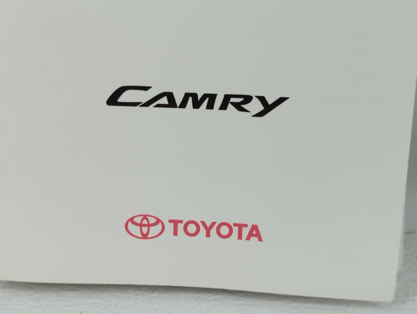 2010 Toyota Camry Owners Manual Book Guide OEM Used Auto Parts - Oemusedautoparts1.com