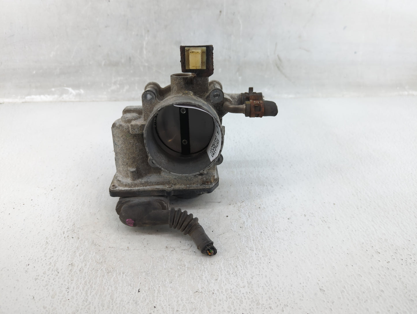 2010-2017 Toyota Camry Throttle Body P/N:22030-0V010 Fits Fits 2009 2010 2011 2012 2013 2014 2015 2016 2017 2018 2019 OEM Us