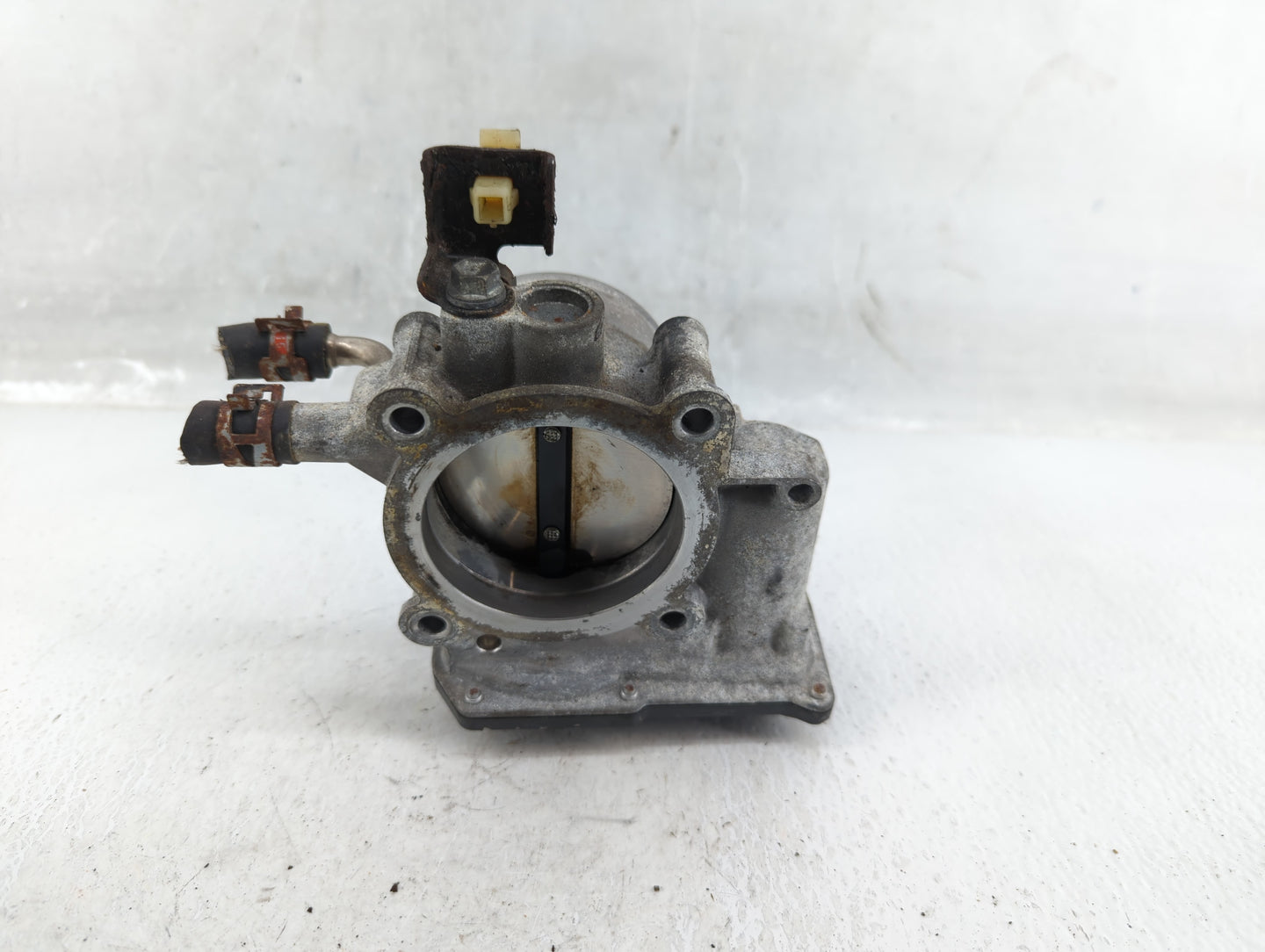 2010-2017 Toyota Camry Throttle Body P/N:22030-0V010 Fits Fits 2009 2010 2011 2012 2013 2014 2015 2016 2017 2018 2019 OEM Us