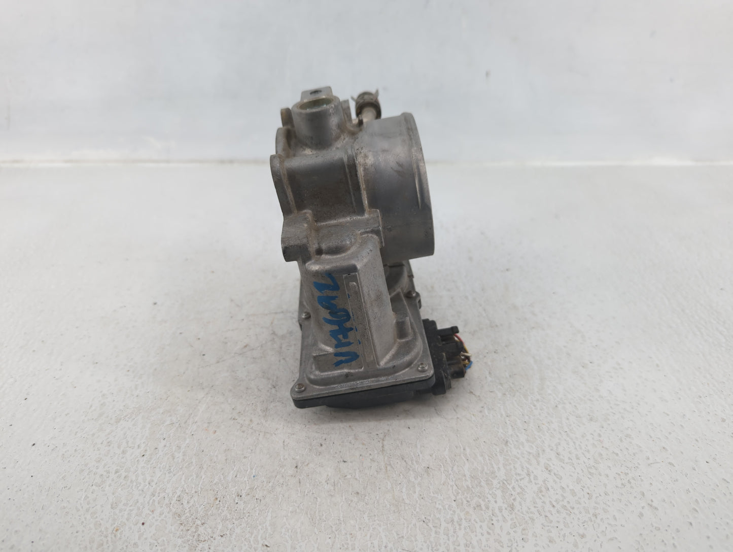 2007-2017 Toyota Camry Throttle Body P/N:22030-36010 Fits OEM Used Auto Parts - Oemusedautoparts1.com