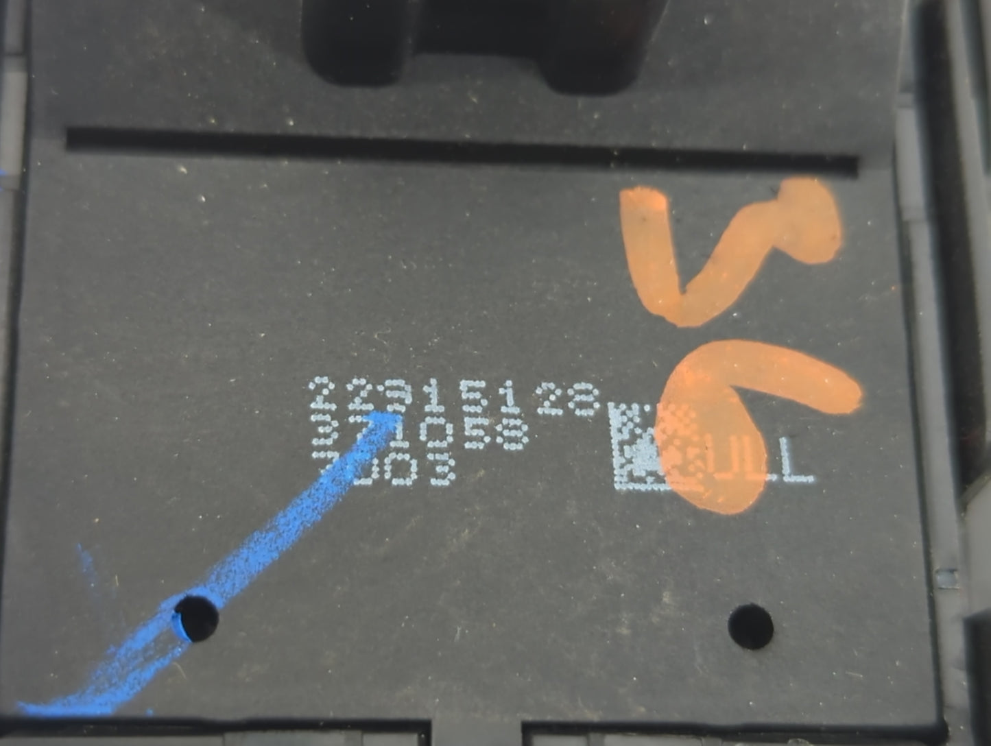 2010-2011 Toyota Camry Master Power Window Switch Replacement Driver Side Left P/N:22915128 Fits OEM Used Auto Parts - Oemus