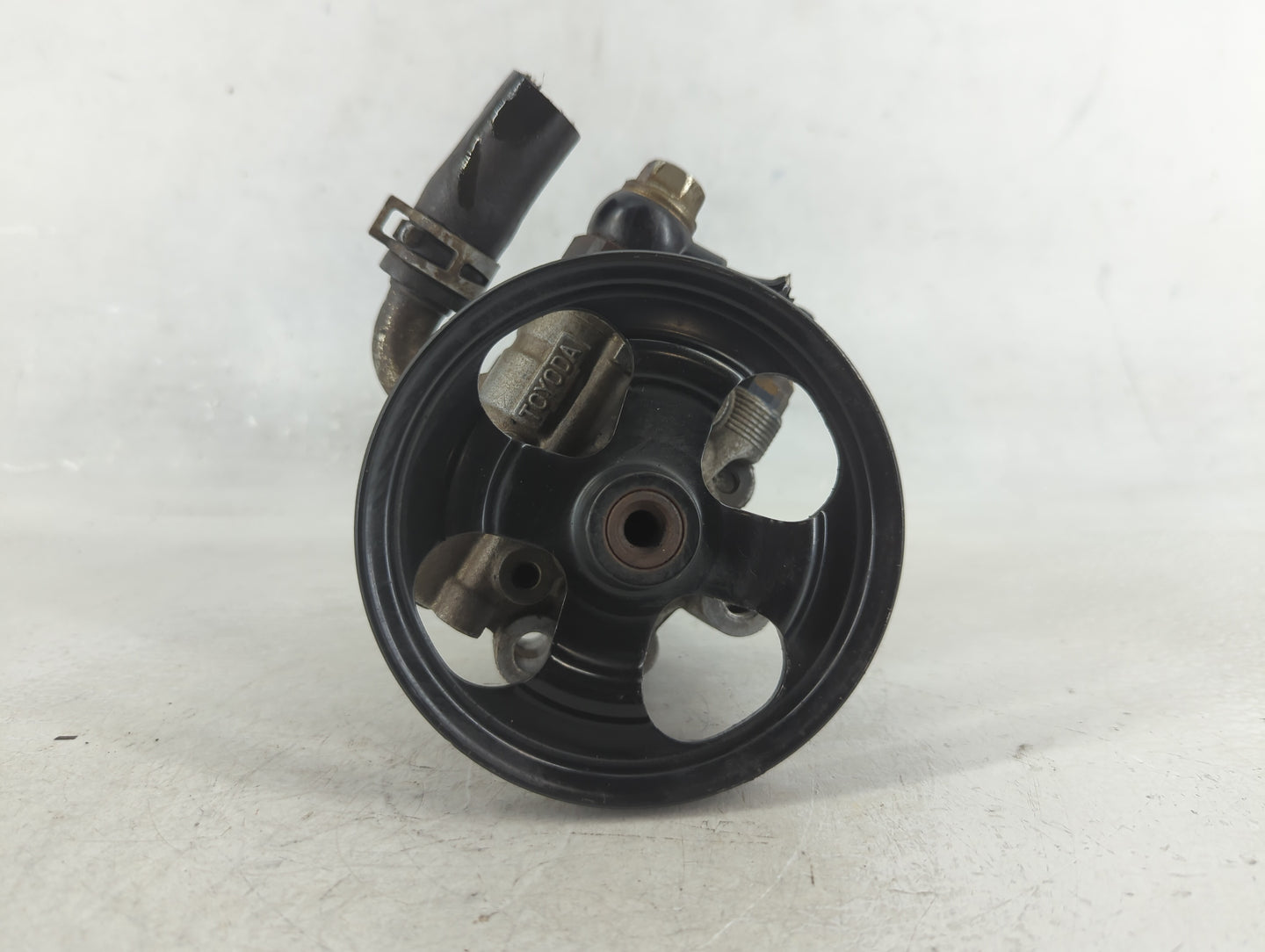 2010-2011 Toyota Camry Power Steering Column Pump Oem - Oemusedautoparts1.com