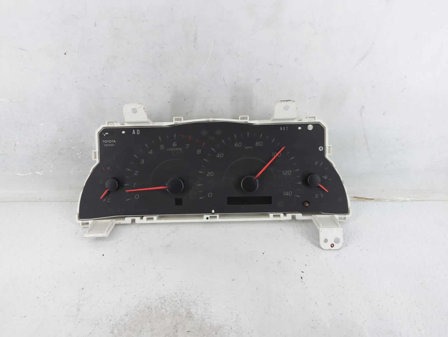 2010-2011 Toyota Camry Instrument Cluster Speedometer Gauges P/N:TN257450-3433 83800-06V10-00 Fits Fits 2010 2011 OEM Used A