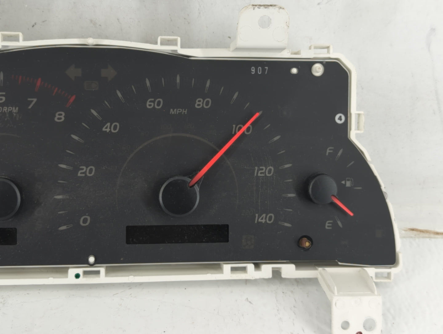 2010-2011 Toyota Camry Instrument Cluster Speedometer Gauges P/N:TN257450-3433 83800-06V10-00 Fits Fits 2010 2011 OEM Used A