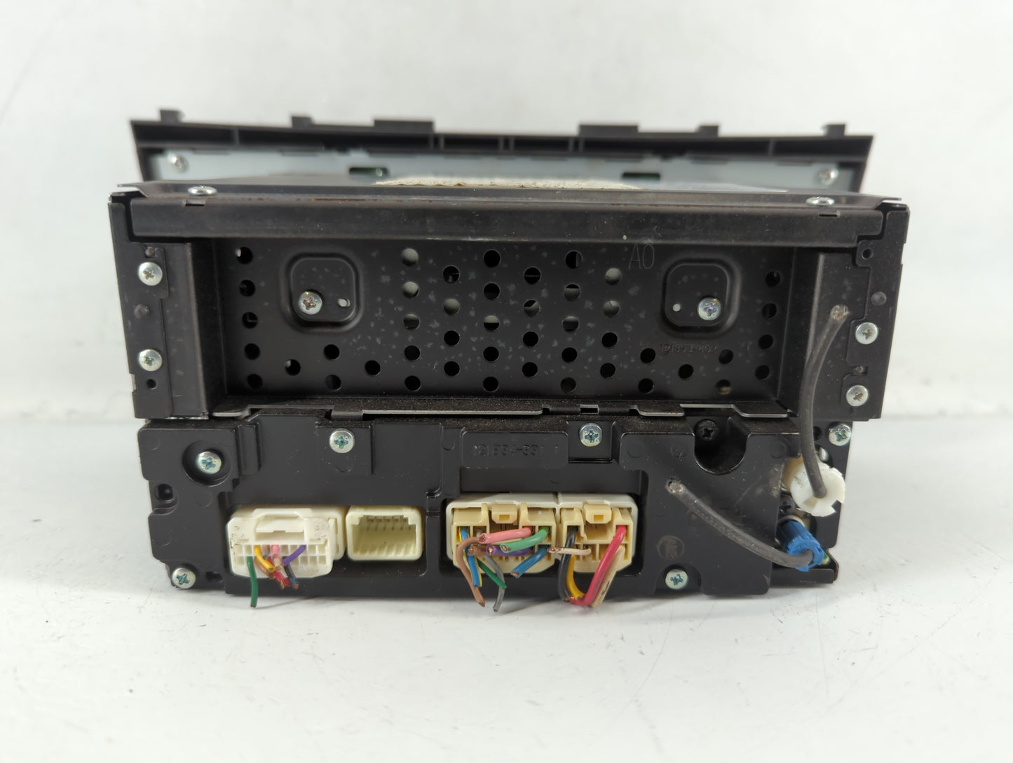 2010-2011 Toyota Camry Radio AM FM Cd Player Receiver Replacement P/N:86120-06480 Fits Fits 2010 2011 OEM Used Auto Parts - 