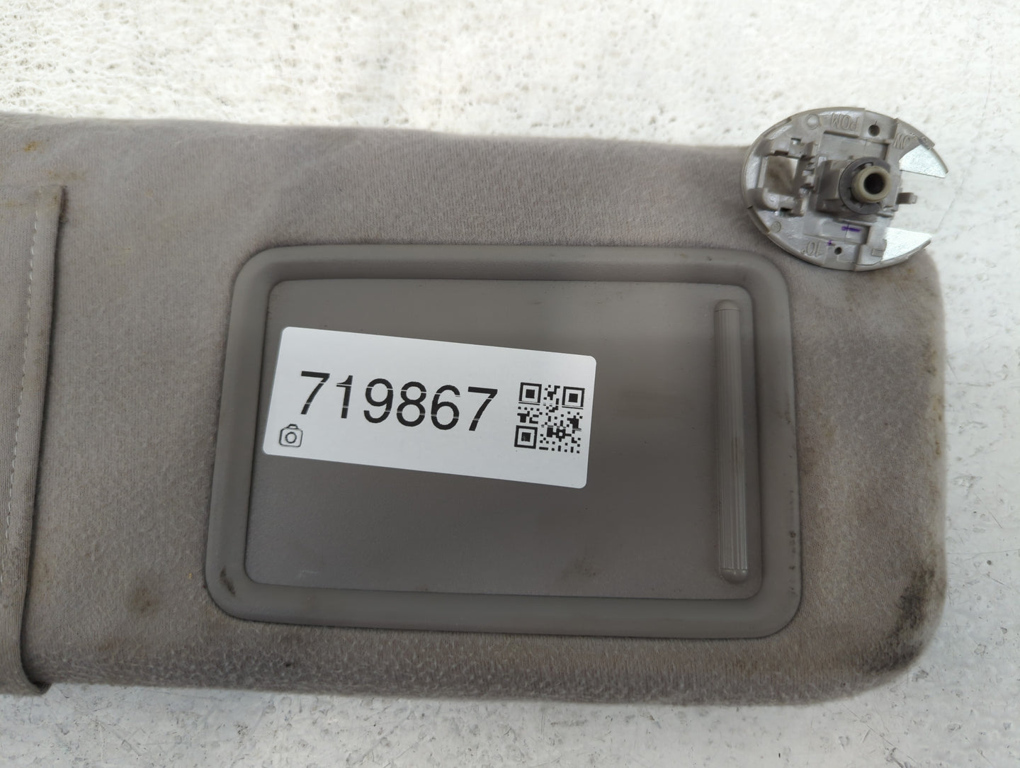 2007-2011 Toyota Camry Sun Visor Shade Replacement Passenger Right Mirror Fits Fits 2007 2008 2009 2010 2011 OEM Used Auto P