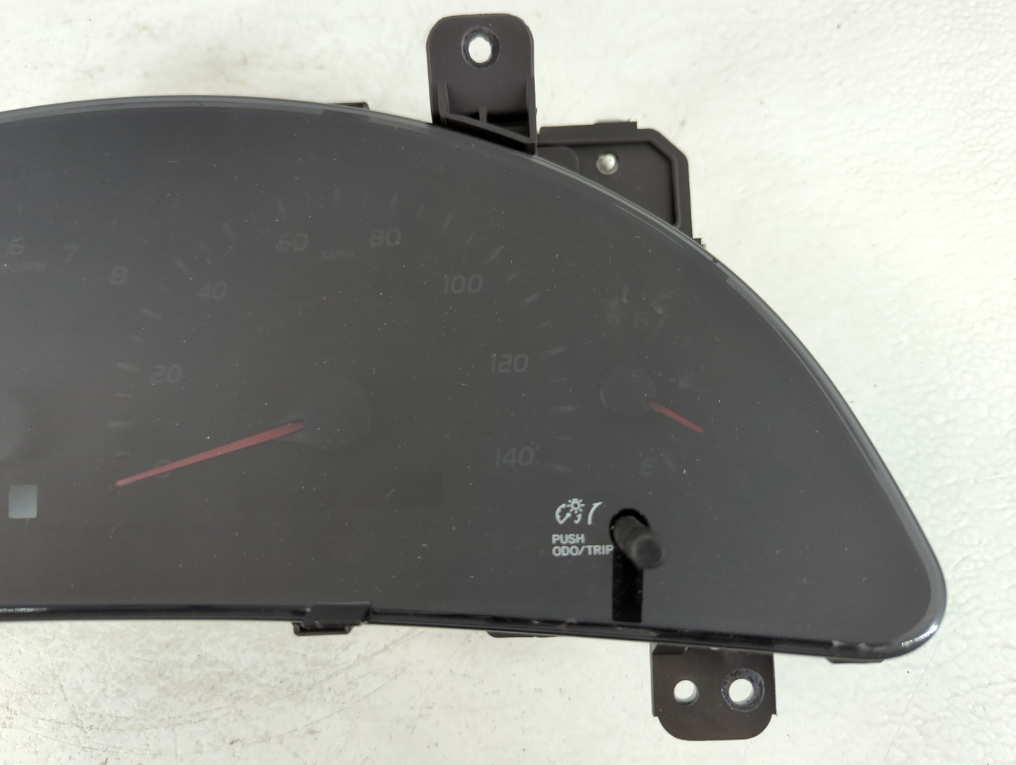 2010-2011 Toyota Camry Instrument Cluster Speedometer Gauges P/N:83800-06V10-00 Fits Fits 2010 2011 OEM Used Auto Parts - Oe