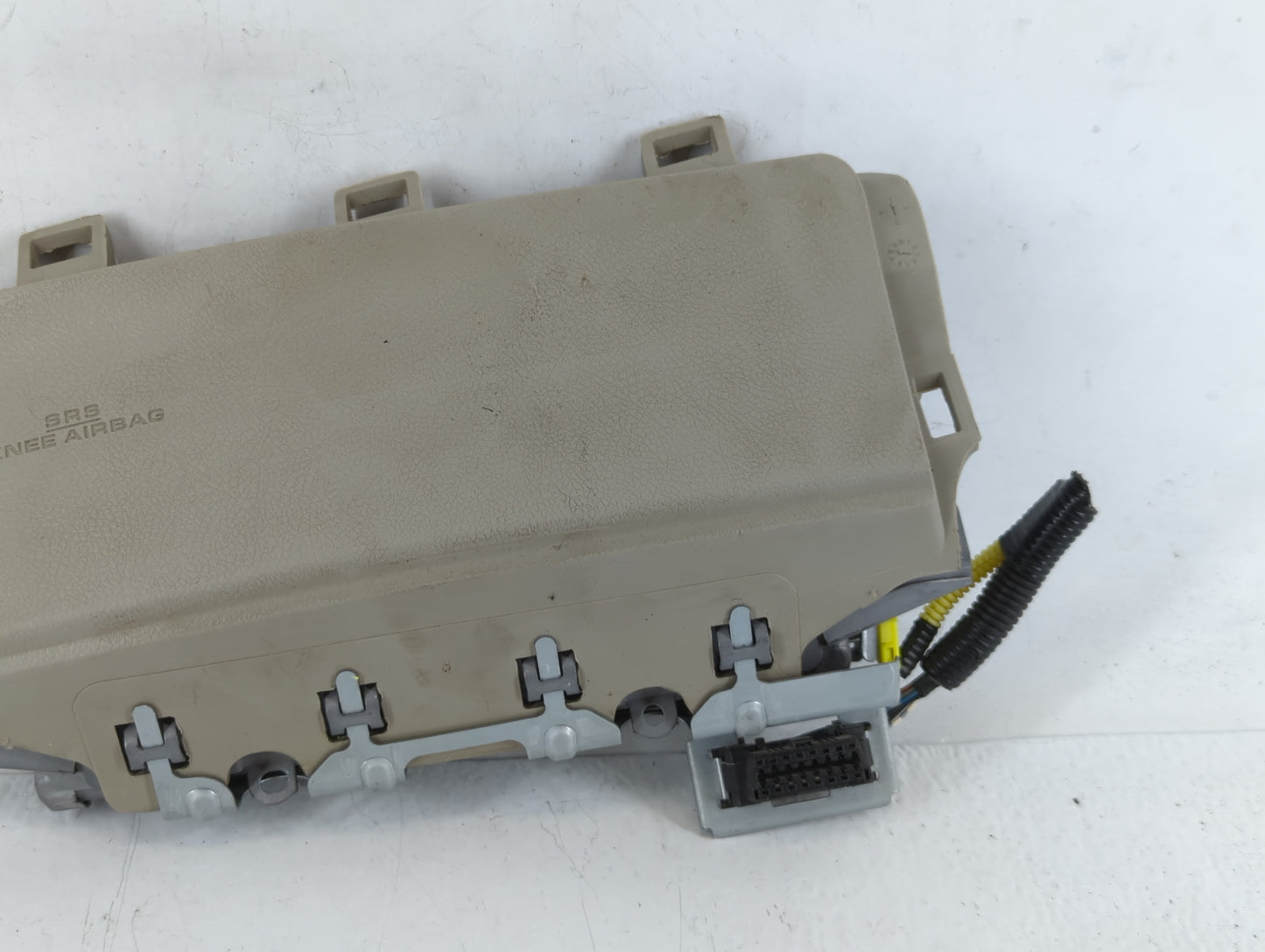 2007-2011 Toyota Camry Air Bag Driver Left Knee OEM P/N:228930009M38 Fits Fits 2007 2008 2009 2010 2011 OEM Used Auto Parts 