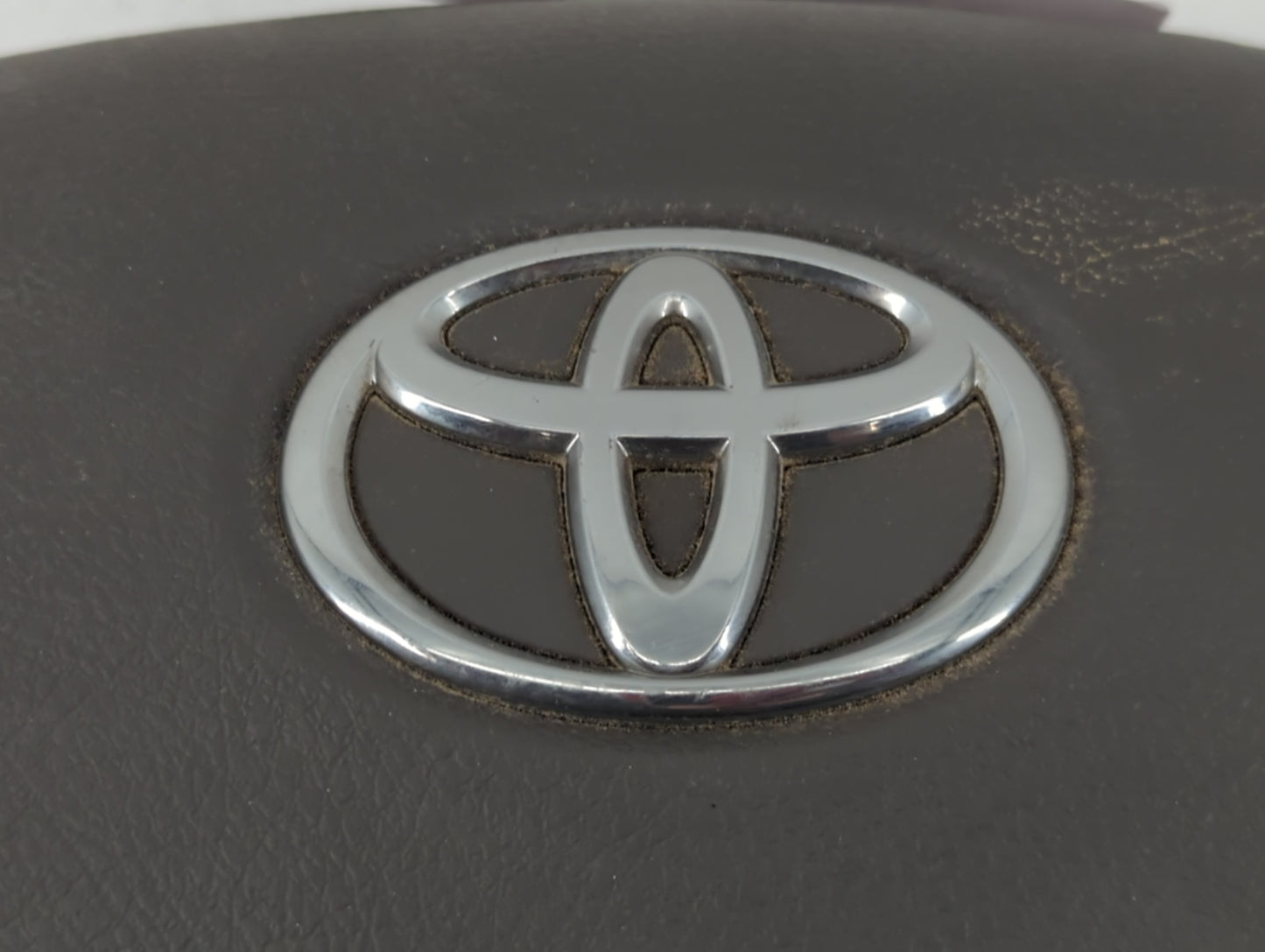 2007-2011 Toyota Camry Air Bag Driver Left Steering Wheel Mounted P/N:Z2EE0007758 Fits Fits 2007 2008 2009 2010 2011 OEM Use