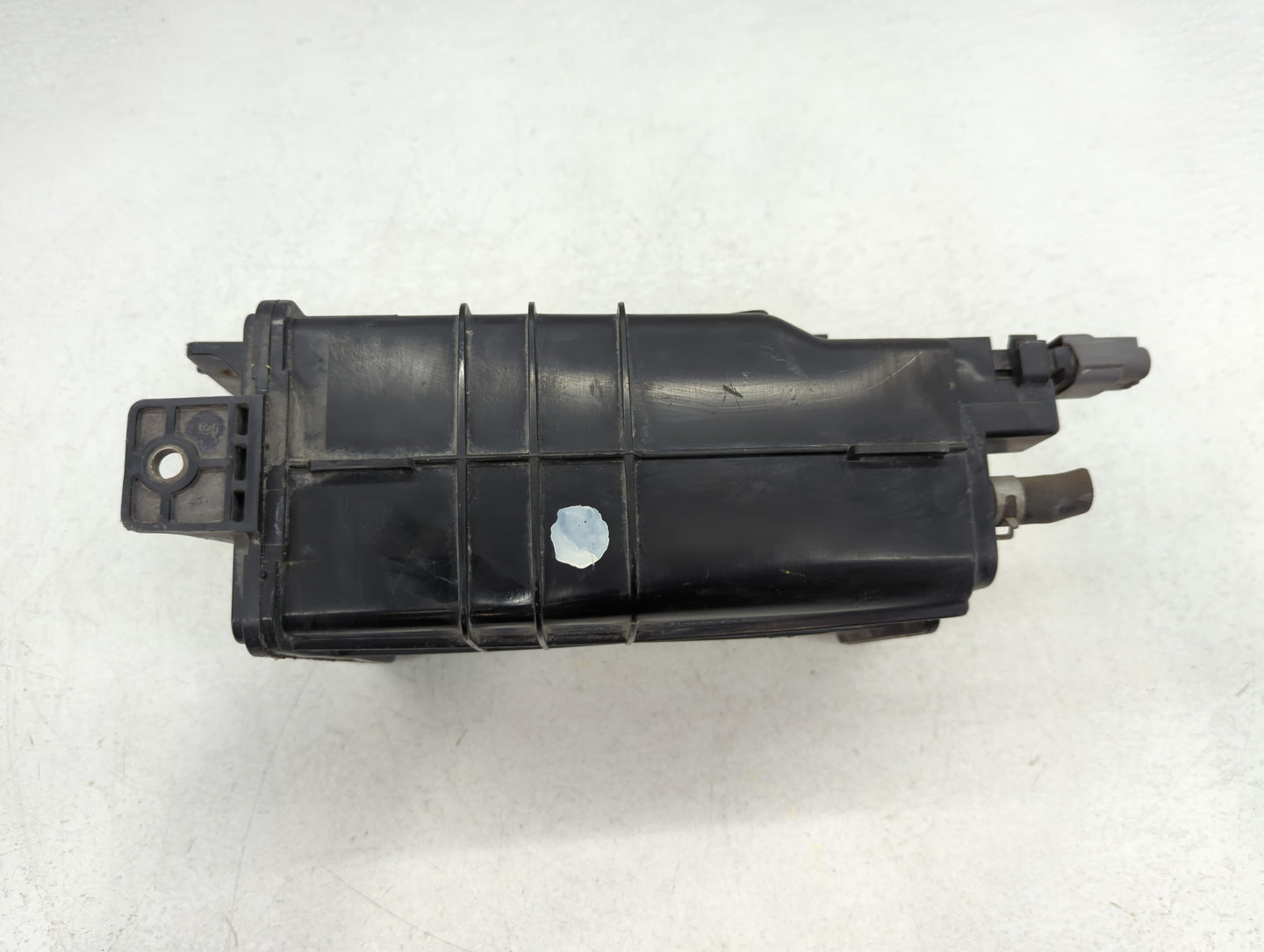 2010 Toyota Camry Fuel Vapor Charcoal Canister - Oemusedautoparts1.com
