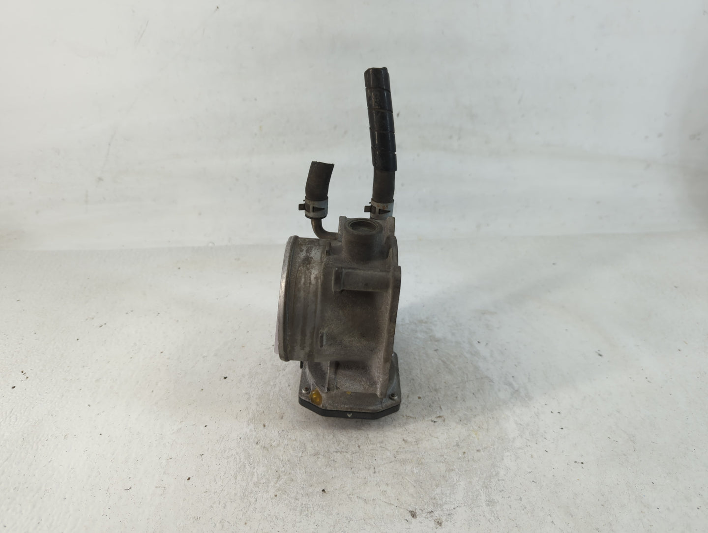 2007-2017 Toyota Camry Throttle Body P/N:22030-0P050 Fits OEM Used Auto Parts - Oemusedautoparts1.com