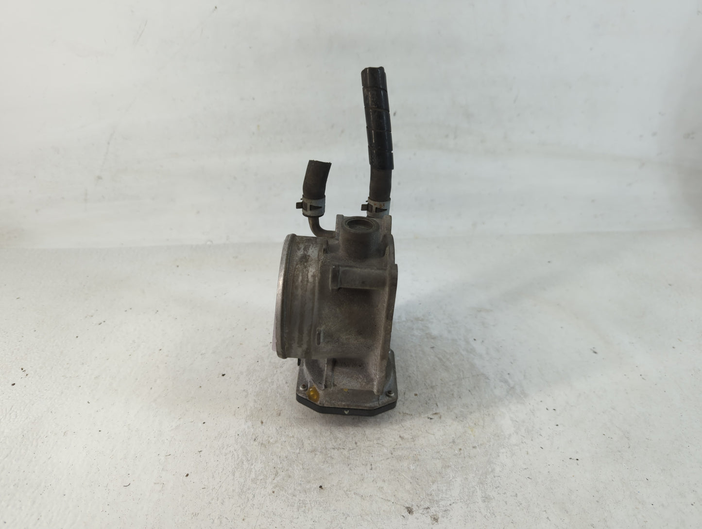 2007-2017 Toyota Camry Throttle Body P/N:22030-0P050 Fits OEM Used Auto Parts - Oemusedautoparts1.com