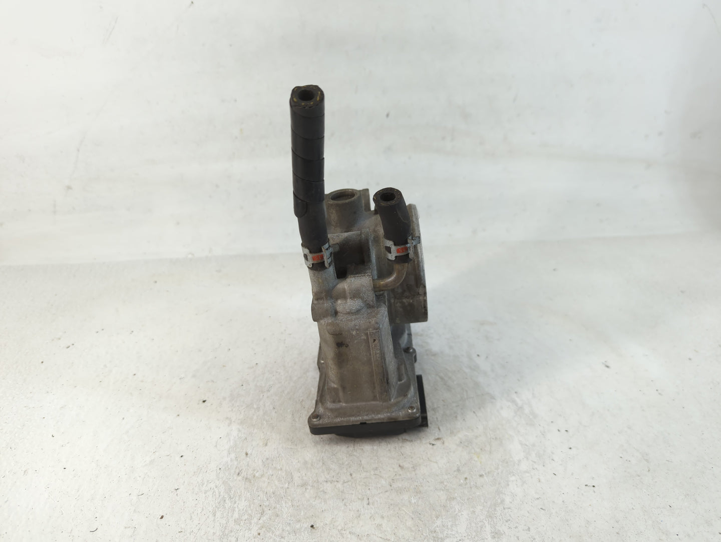 2007-2017 Toyota Camry Throttle Body P/N:22030-0P050 Fits OEM Used Auto Parts - Oemusedautoparts1.com