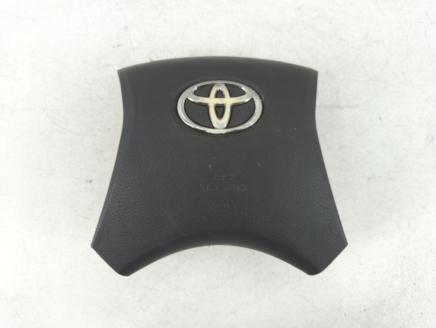 2010 Toyota Camry Air Bag Driver Left Steering Wheel Mounted P/N:816507709ACD Fits OEM Used Auto Parts - Oemusedautoparts1.c