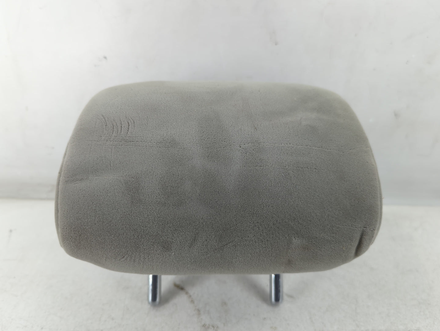 2010 Toyota Camry Headrest Head Rest Rear Center Seat Fits OEM Used Auto Parts - Oemusedautoparts1.com