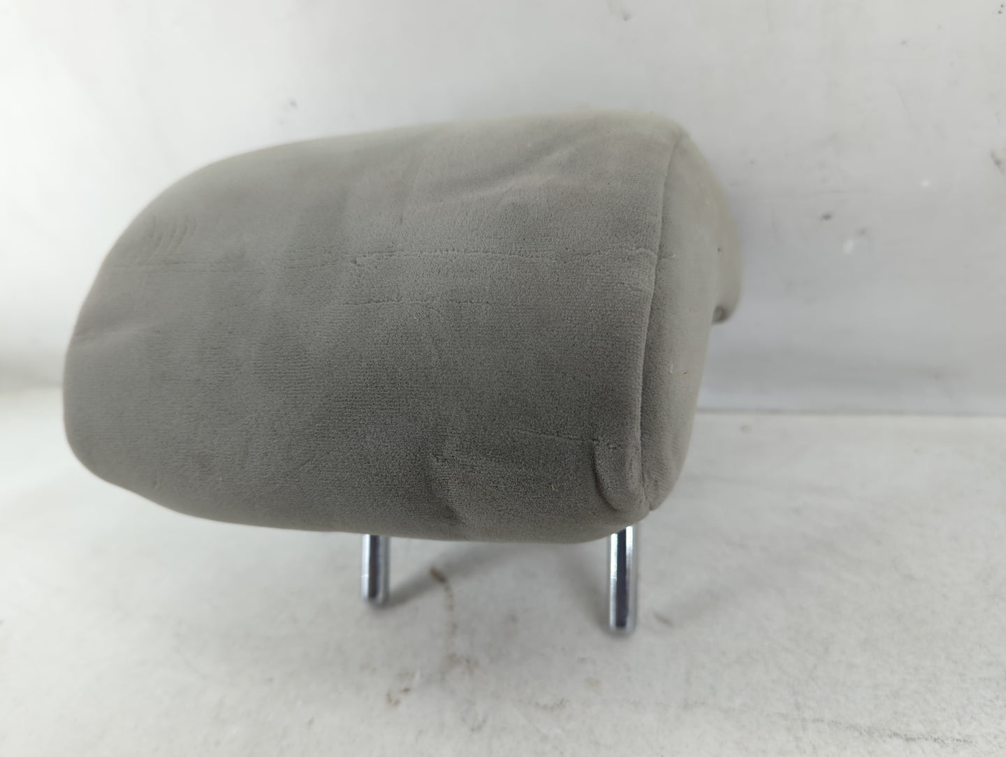 2010 Toyota Camry Headrest Head Rest Rear Center Seat Fits OEM Used Auto Parts - Oemusedautoparts1.com