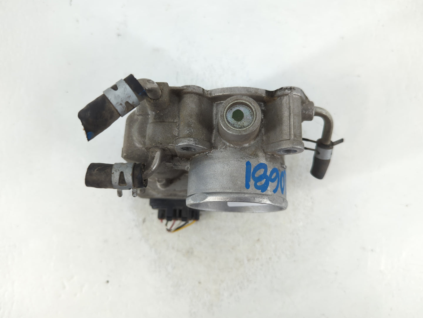 2007-2011 Toyota Camry Throttle Body P/N:22030-0H031 Fits Fits 2006 2007 2008 2009 2010 2011 2012 2013 2014 2015 OEM Used Au