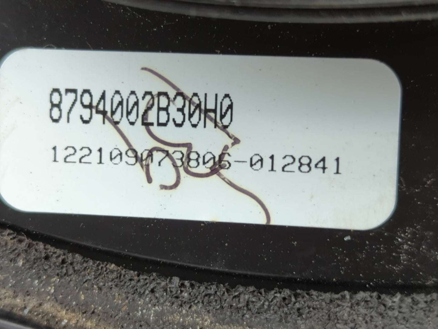 2009-2013 Toyota Corolla Driver Side View Mirror - Left Door Mirror OEM Used - Oemusedautoparts1.com