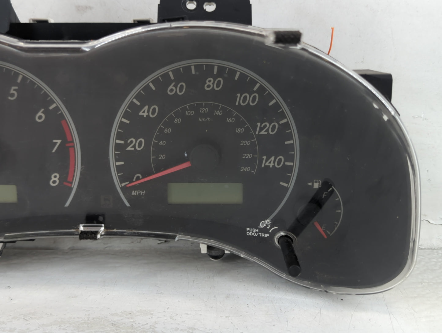 2009-2010 Toyota Corolla Instrument Cluster Speedometer Gauges P/N:157550-1470 83800-12N41 Fits Fits 2009 2010 OEM Used Auto