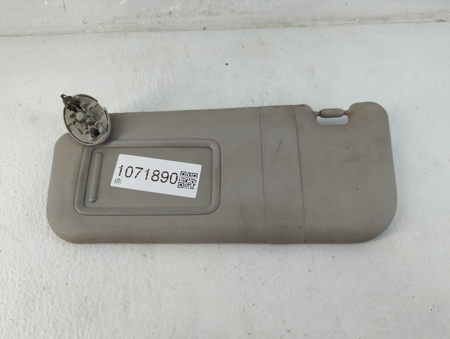 2009-2013 Toyota Corolla Sun Visor Shade Replacement Driver Left Mirror Fits Fits 2009 2010 2011 2012 2013 OEM Used Auto Par