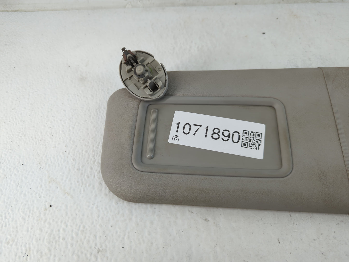 2009-2013 Toyota Corolla Sun Visor Shade Replacement Driver Left Mirror Fits Fits 2009 2010 2011 2012 2013 OEM Used Auto Par