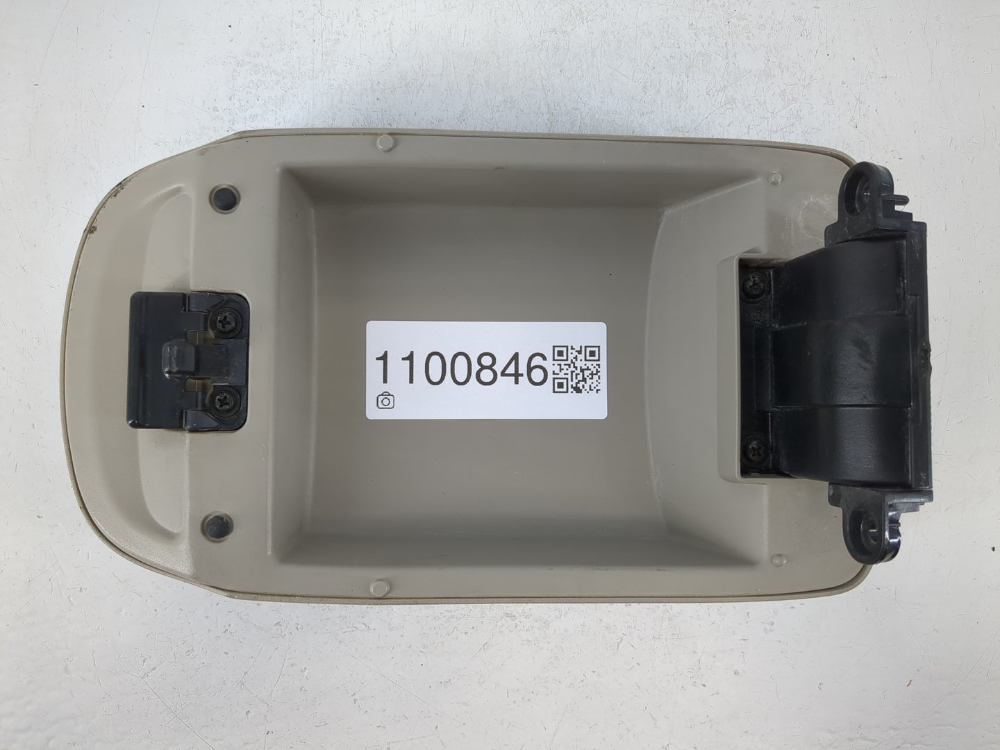 2009-2010 Toyota Corolla Center Console Armrest Cover Lid Fits Fits 2009 2010 OEM Used Auto Parts - Oemusedautoparts1.com