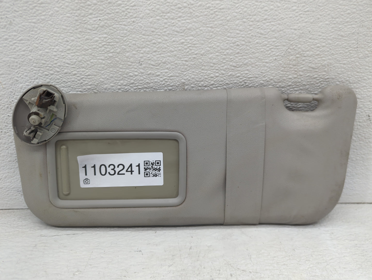2009-2013 Toyota Corolla Sun Visor Shade Replacement Driver Left Mirror Fits Fits 2009 2010 2011 2012 2013 OEM Used Auto Par
