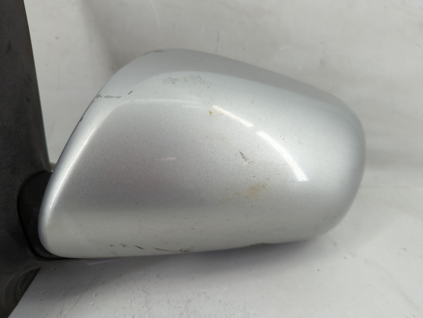 2009-2013 Toyota Corolla Passenger Side View Mirror - Right Door Mirror OEM Used - Oemusedautoparts1.com