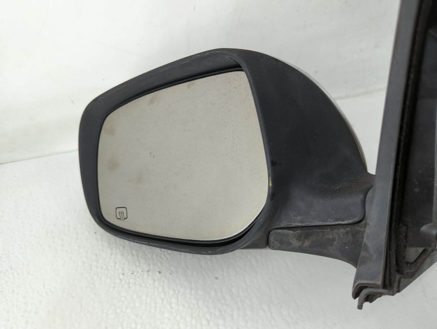2009-2013 Toyota Corolla Passenger Side View Mirror - Right Door Mirror OEM Used - Oemusedautoparts1.com
