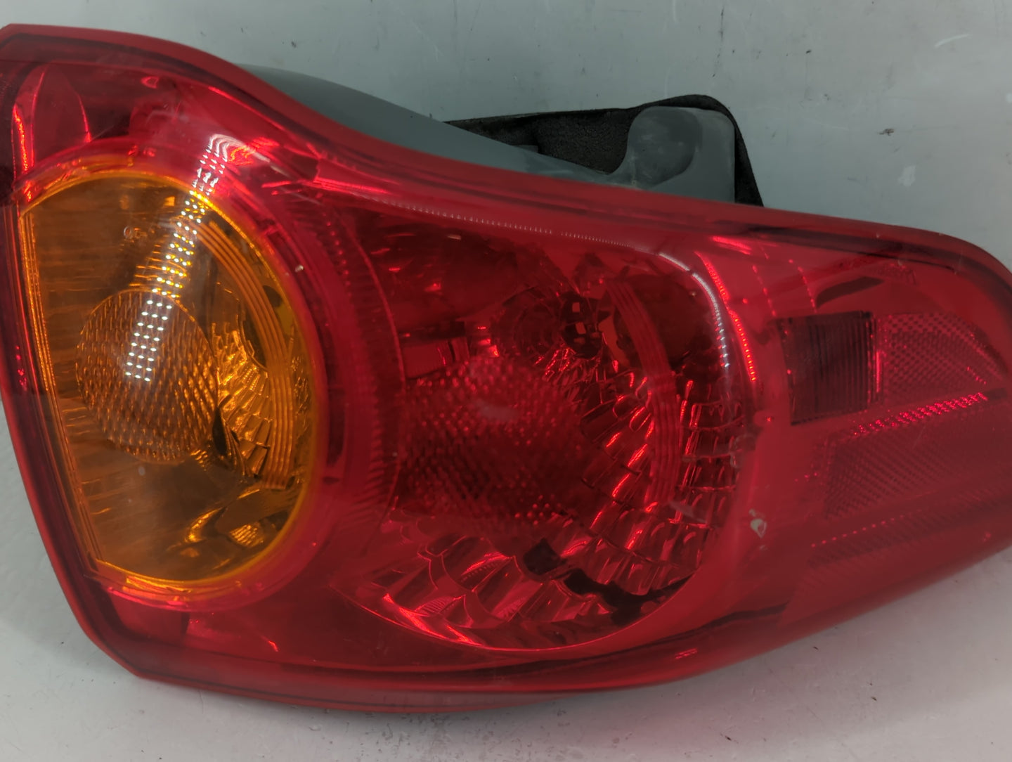 2009-2010 Toyota Corolla Tail Light Assembly Driver Left OEM Fits Fits 2009 2010 OEM Used Auto Parts - Oemusedautoparts1.com