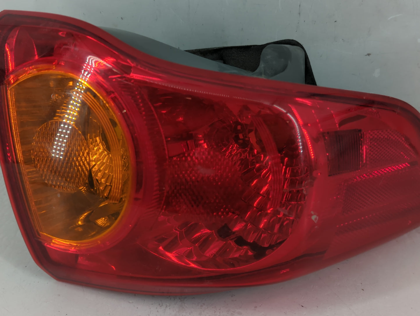 2009-2010 Toyota Corolla Tail Light Assembly Driver Left OEM Fits Fits 2009 2010 OEM Used Auto Parts - Oemusedautoparts1.com