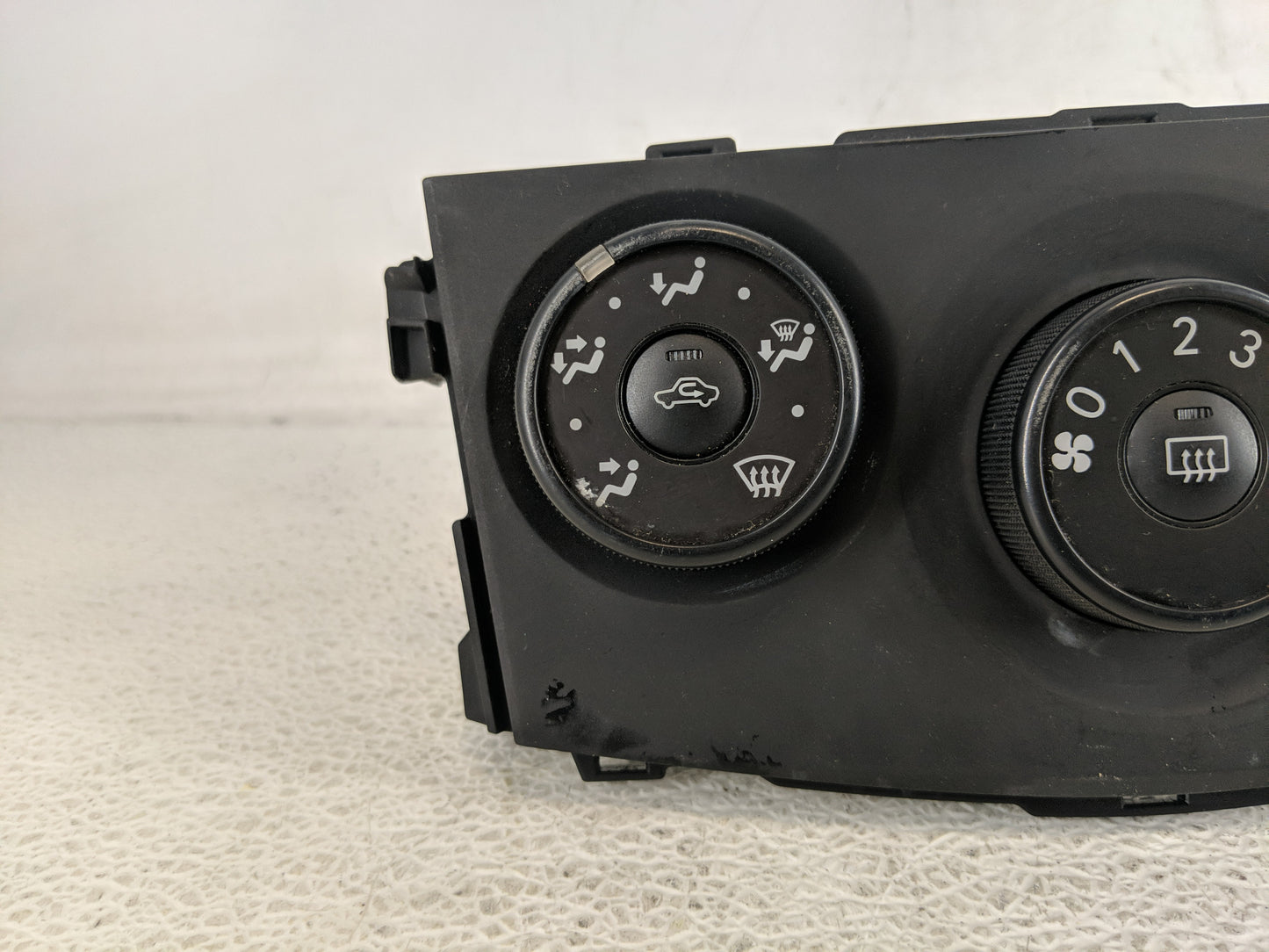 2009-2013 Toyota Corolla Climate Control Module Temperature AC/Heater Replacement P/N:55901 75D401 Fits OEM Used Auto Parts 