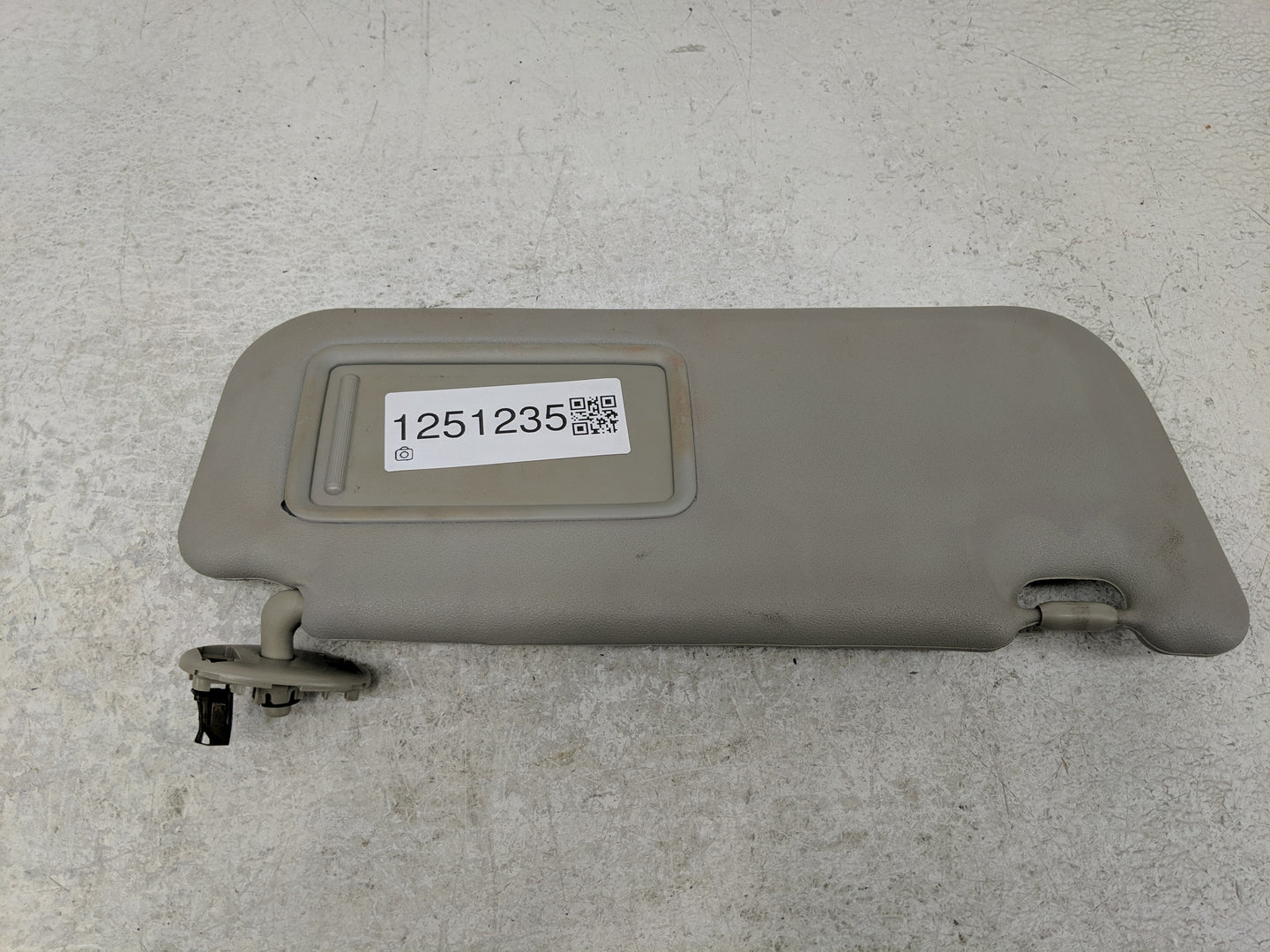 2009-2013 Toyota Corolla Sun Visor Shade Replacement Passenger Right Mirror Fits Fits 2009 2010 2011 2012 2013 OEM Used Auto