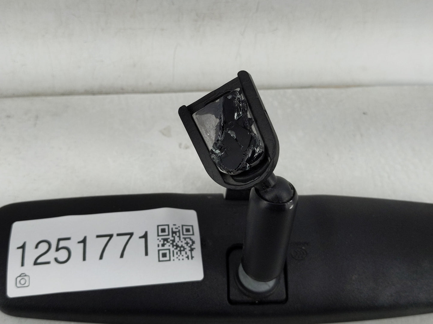 2009-2016 Toyota Corolla Interior Rear View Mirror Replacement OEM P/N:E8011083 Fits OEM Used Auto Parts - Oemusedautoparts1